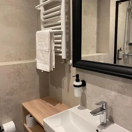 Wolnosci 6 Self Check-in 24h דירה *