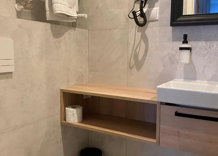 Wolnosci 6 Self Check-in 24h Познань