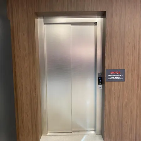 Wolnosci 6 Self Check-in Poznan