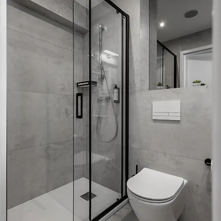 公寓 Wolnosci 6 Self Check-in 24h *