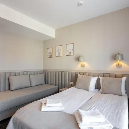 公寓 Wolnosci 6 Self Check-in 24h 波兹南