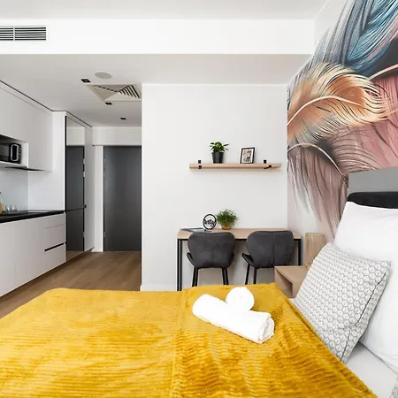 Apartment Wolnosci 6 Self Check-in 24h Poznan