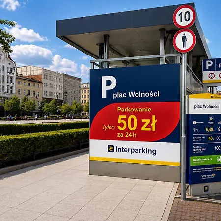 Wolnosci 6 Self Check-in Апартаменти Познань