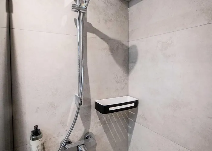 Wolnosci 6 Self Check-in 24h Apartment *