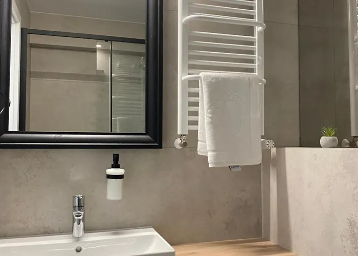 Wolnosci 6 Self Check-in 24h 포즈난