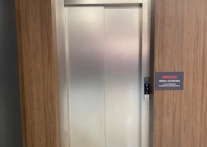 Wolnosci 6 Self Check-in 24h 포즈난