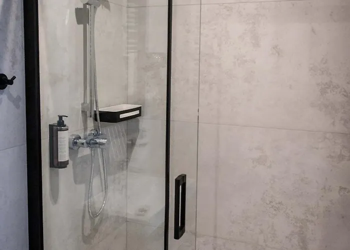 Wolnosci 6 Self Check-in 24h Poznan